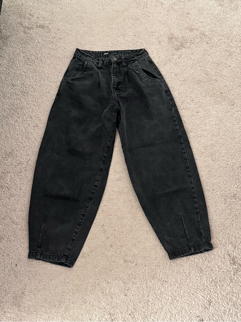 Zara jeans dark washed